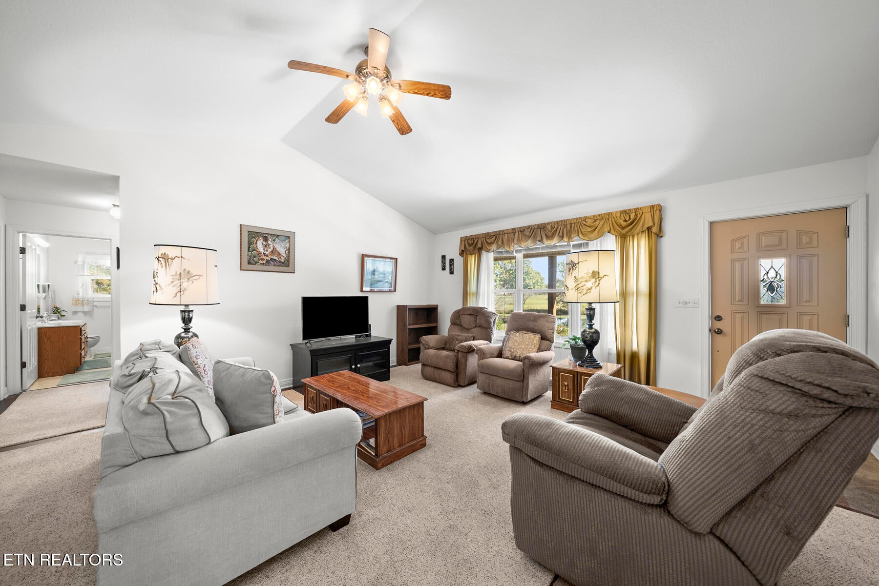 791 Hunters Lane