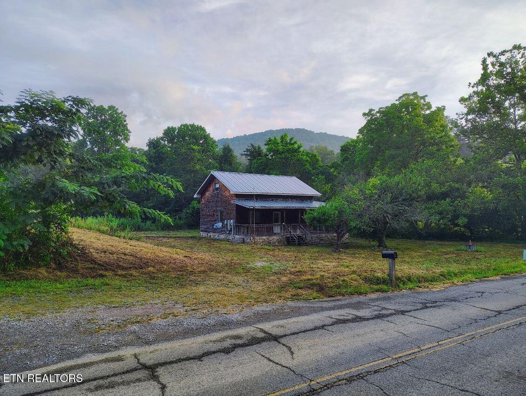 Photo of 1935 fairview Rd, Tellico Plains, TN 37385 (MLS # 1301826)