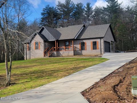 Photo of 155 Riverchase Drive, Crossville, TN 38571 (MLS # 1328184)