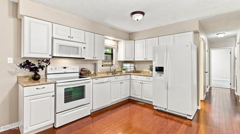 Tiny photo for 6612 Bay Circle Drive, Knoxville, TN 37918 (MLS # 1353679)