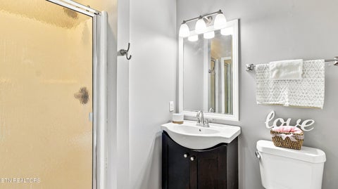 Tiny photo for 6612 Bay Circle Drive, Knoxville, TN 37918 (MLS # 1353679)
