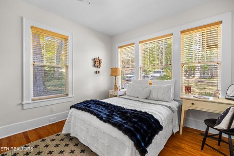 Tiny photo for 3836 Woodhill Place, Knoxville, TN 37919 (MLS # 1318924)
