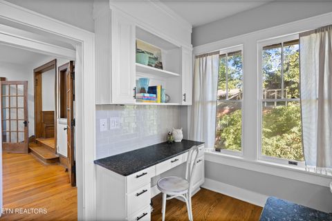 Tiny photo for 3836 Woodhill Place, Knoxville, TN 37919 (MLS # 1318924)