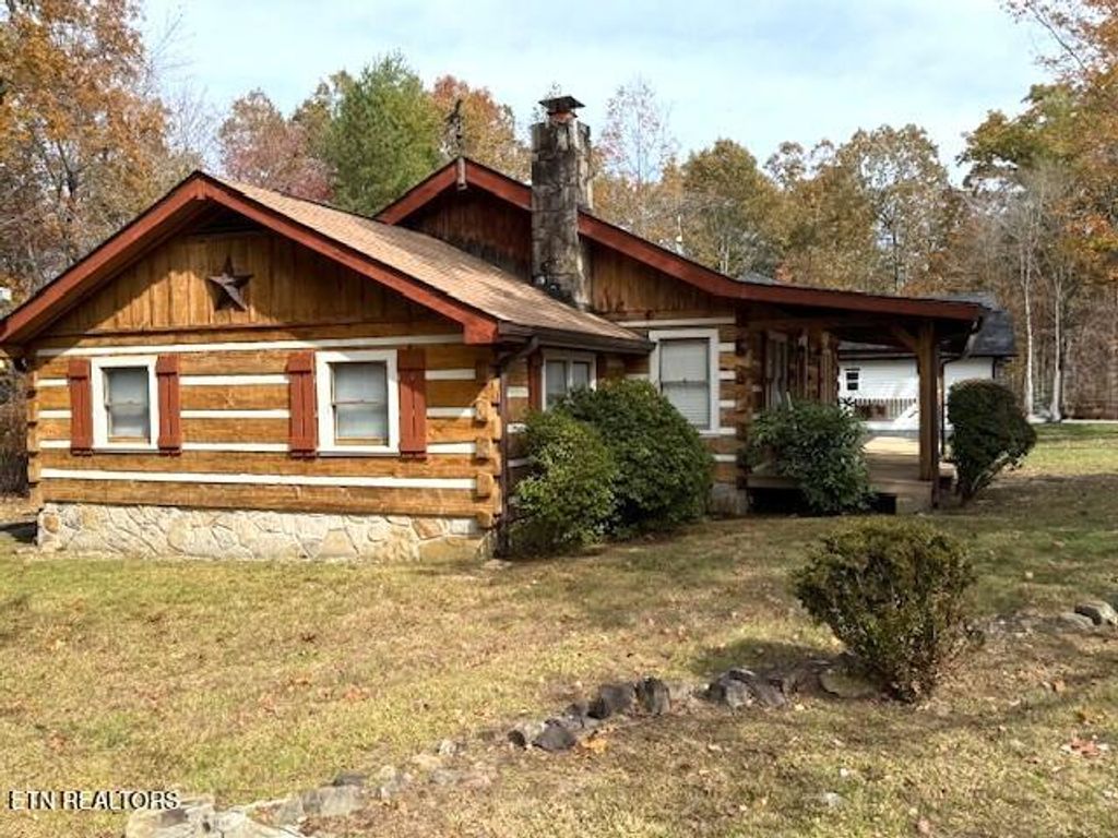 Photo of 139 Windsor Rd, Crossville, TN 38558 (MLS # 1320879)