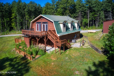Photo of 260 Indian Rock Tr, Jamestown, TN 38556 (MLS # 1354018)
