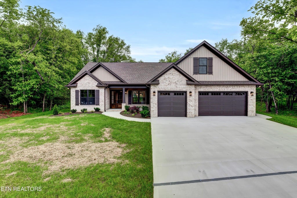 Photo of 203 Duya Tr, Vonore, TN 37885 (MLS # 1253353)