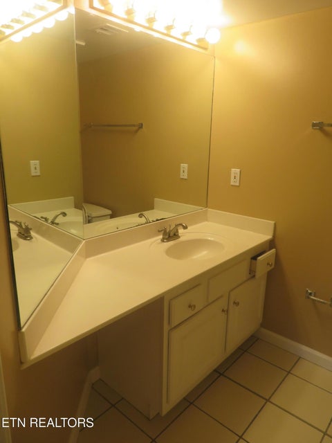 Tiny photo for 2201 Lake Ave #108, Knoxville, TN 37916 (MLS # 1353856)