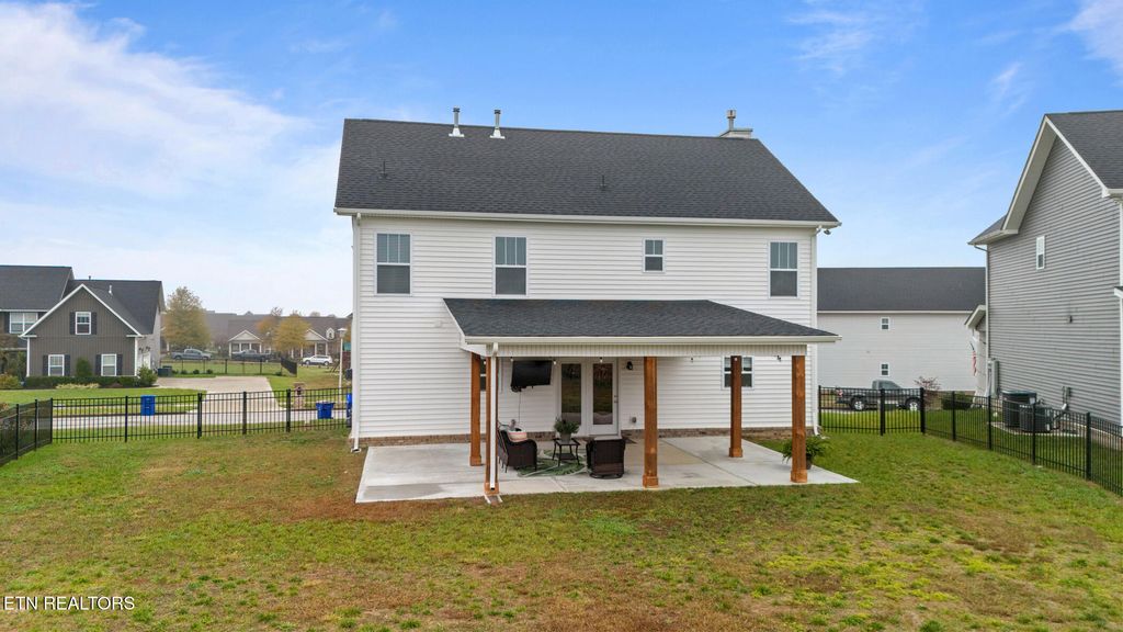 Photo of 103 Bunchberry Rd, Oak Ridge, TN 37830 (MLS # 1317393)