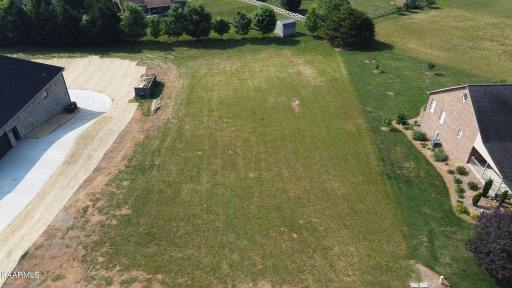 Photo of 1212 Houston Springs Rd, Greenback, TN 37742 (MLS # 1229231)