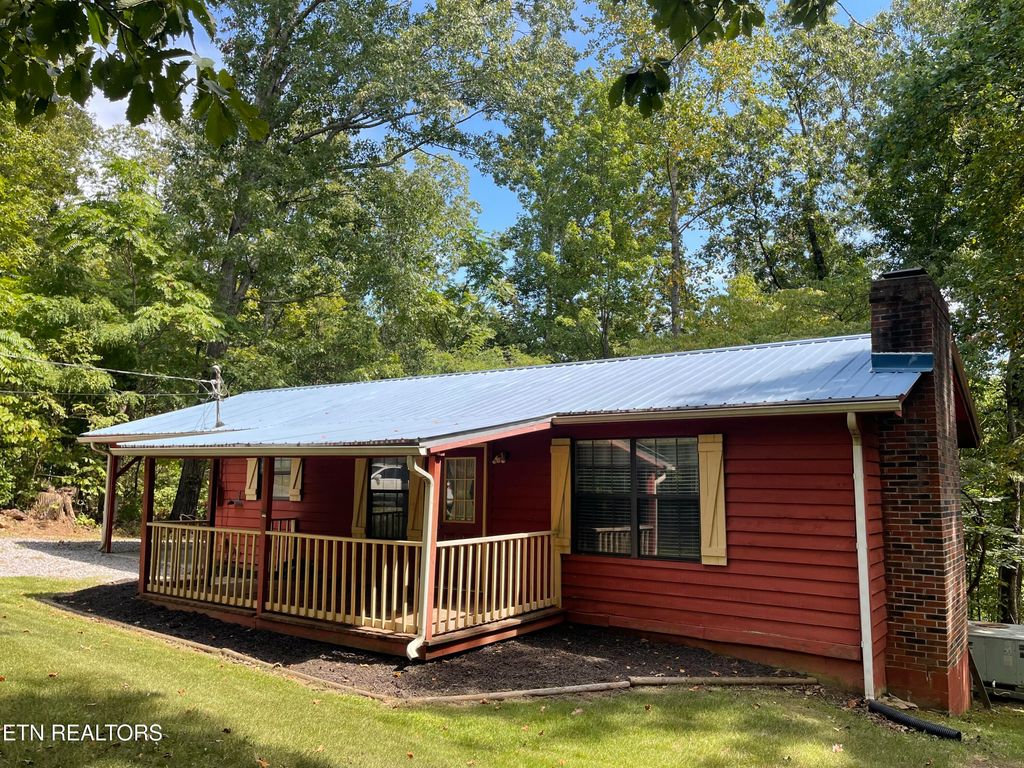 Photo of 310 Polly Mountain Rd Rd, Madisonville, TN 37354 (MLS # 1313350)