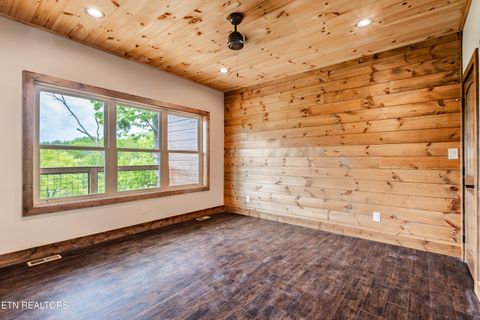 Tiny photo for 4228 Wears Valley Rd #UNIT 92, Sevierville, TN 37862 (MLS # 1317268)