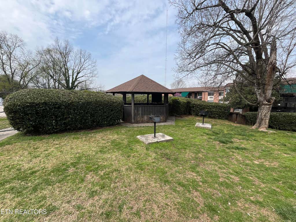 Photo of 2733 Jersey Ave #B302, Knoxville, TN 37919 (MLS # 1350994)