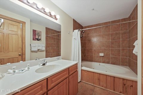 Tiny photo for 830 Golf View Blvd #UNIT 3212, Pigeon Forge, TN 37863 (MLS # 1329458)