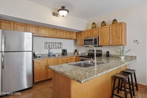 Tiny photo for 830 Golf View Blvd #UNIT 3212, Pigeon Forge, TN 37863 (MLS # 1329458)