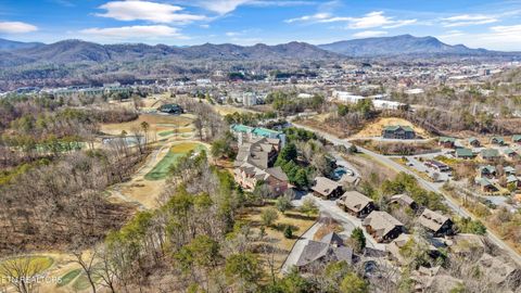 Tiny photo for 830 Golf View Blvd #UNIT 3212, Pigeon Forge, TN 37863 (MLS # 1329458)