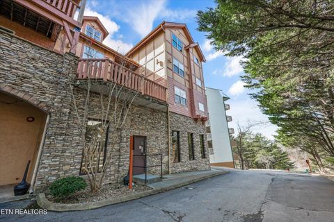 Photo of 830 Golf View Blvd #UNIT 3212, Pigeon Forge, TN 37863 (MLS # 1329458)