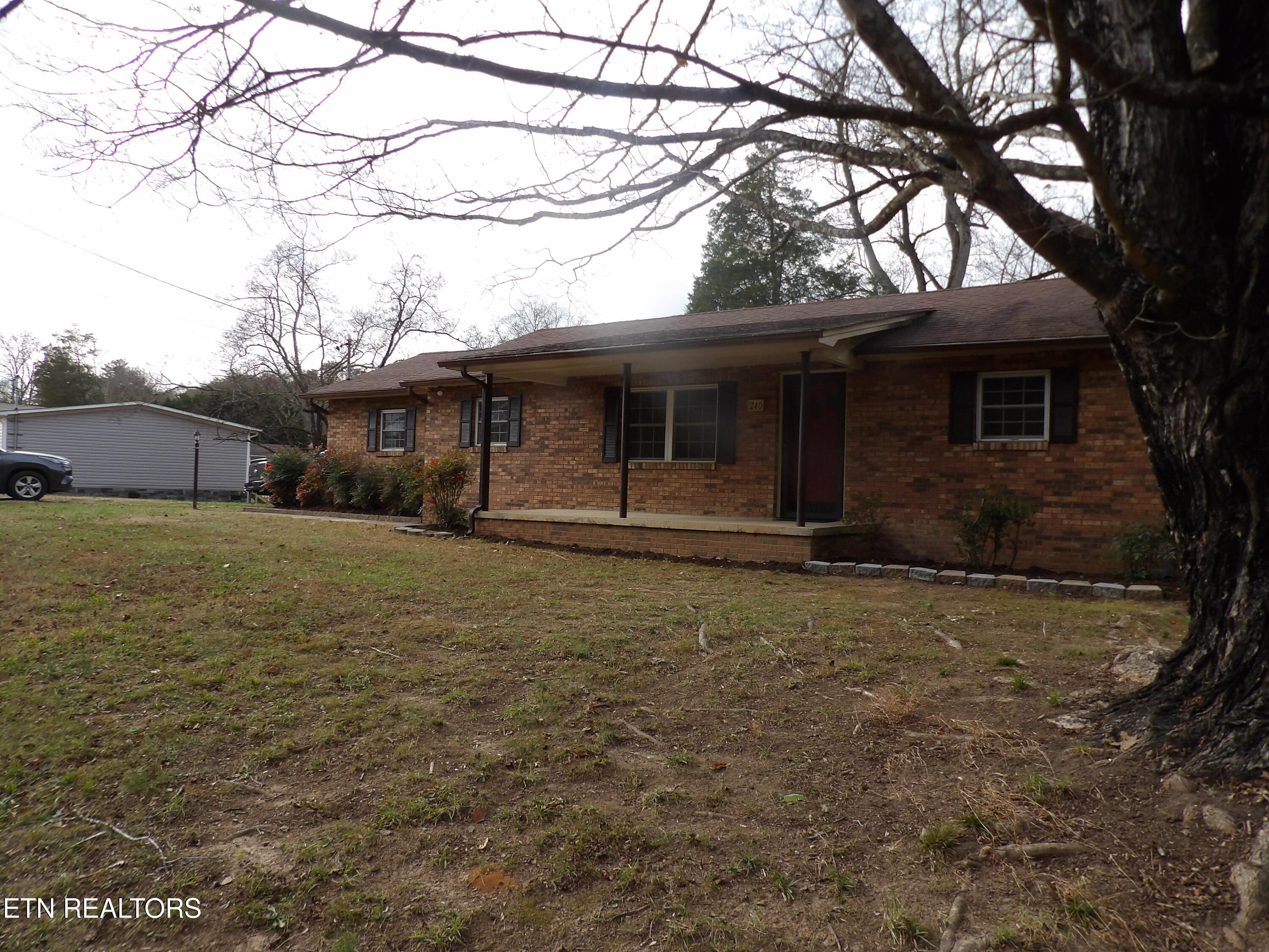 240 Old Rutledge Pike