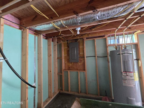 Tiny photo for 196 Church Rd, LaFollette, TN 37766 (MLS # 1347377)