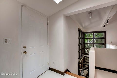 Tiny photo for 102 Oxford Rd, Oak Ridge, TN 37830 (MLS # 1343780)