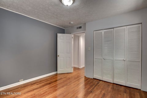 Tiny photo for 102 Oxford Rd, Oak Ridge, TN 37830 (MLS # 1343780)