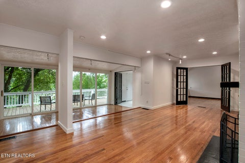 Tiny photo for 102 Oxford Rd, Oak Ridge, TN 37830 (MLS # 1343780)