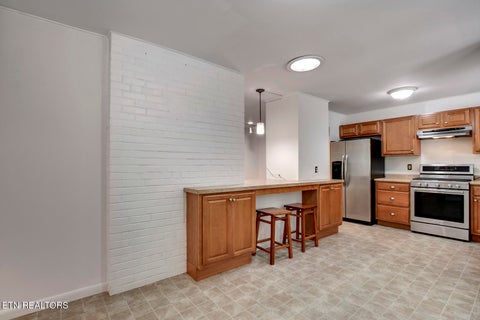 Tiny photo for 102 Oxford Rd, Oak Ridge, TN 37830 (MLS # 1343780)