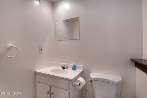 Tiny photo for 102 Oxford Rd, Oak Ridge, TN 37830 (MLS # 1343780)