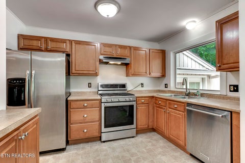 Tiny photo for 102 Oxford Rd, Oak Ridge, TN 37830 (MLS # 1343780)