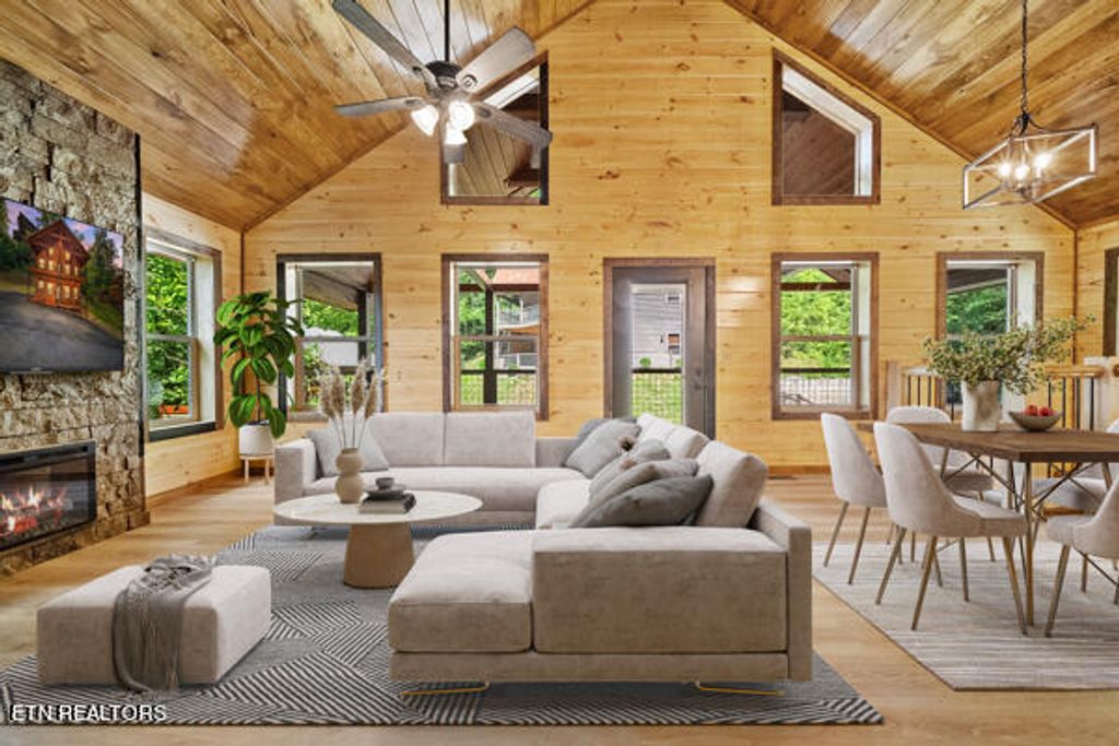 Photo of 2398 Alpine Village Way, Pigeon Forge, TN 37863 (MLS # 1272619)