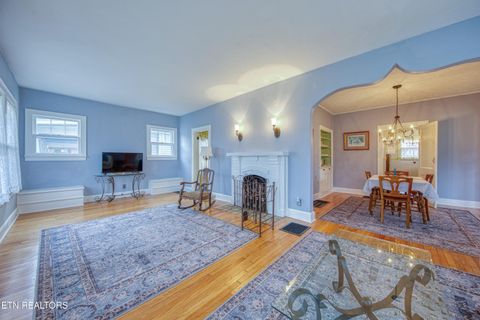 Tiny photo for 2009 Fairmont Boulevard Blvd, Knoxville, TN 37917 (MLS # 1326324)