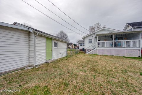 Tiny photo for 2009 Fairmont Boulevard Blvd, Knoxville, TN 37917 (MLS # 1326324)