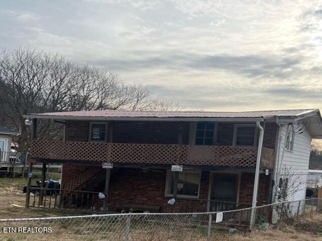 Photo of 408 Gaines St, Kingsport, TN 37664 (MLS # 1354300)