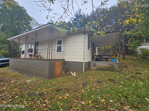 Photo of 133 Balfour Lane, Harrogate, TN 37752 (MLS # 1319245)