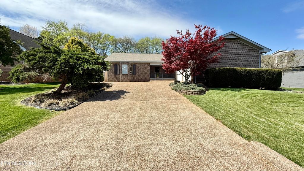 Photo of 212 Tooweka Lane, Loudon, TN 37774 (MLS # 1334922)