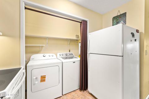 Tiny photo for 3401 Barber Way, Sevierville, TN 37862 (MLS # 1331332)