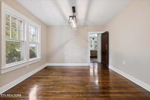 Tiny photo for 3509 Tazewell Pike, Knoxville, TN 37918 (MLS # 1331302)