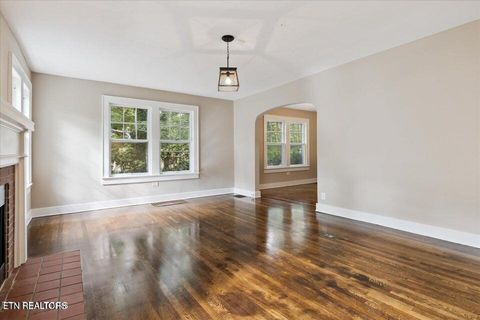 Tiny photo for 3509 Tazewell Pike, Knoxville, TN 37918 (MLS # 1331302)