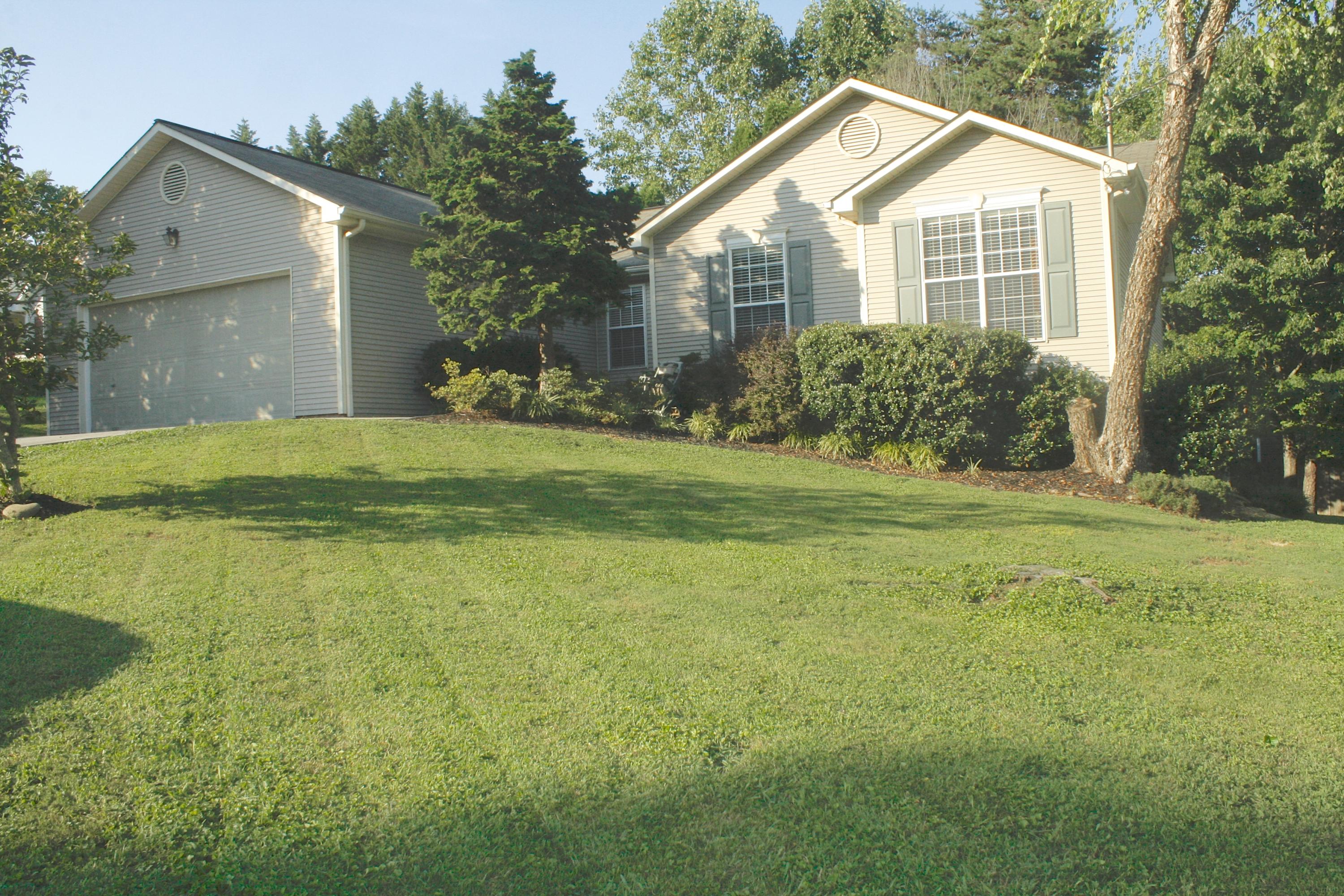 Photo 1 of 29 — 5947 Tennyson Drive, Knoxville, TN 37909