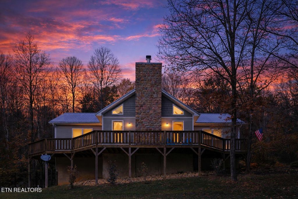 Photo of 3851 Mistletoe Loop Loop, Sevierville, TN 37876 (MLS # 1316719)