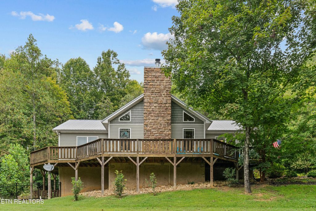 Photo of 3851 Mistletoe Loop Loop, Sevierville, TN 37876 (MLS # 1316719)
