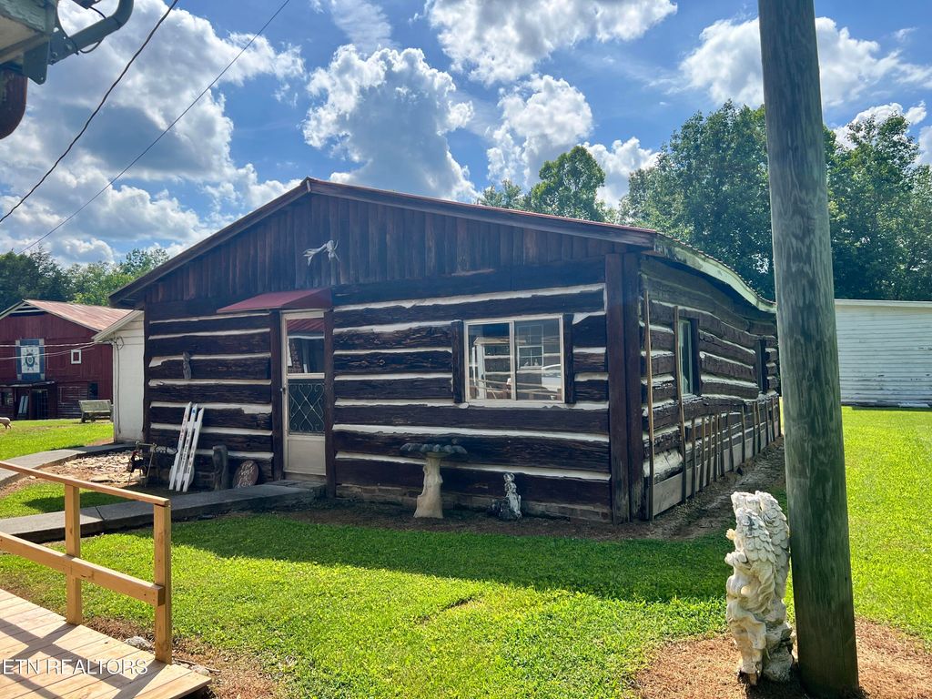 Photo of 1517 County Road 250, Niota, TN 37826 (MLS # 1308021)
