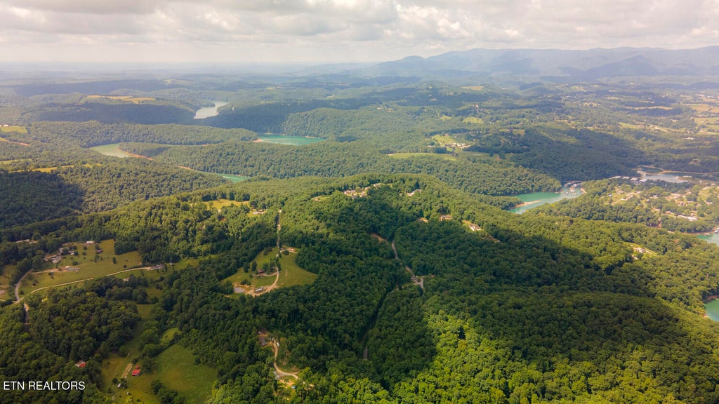 Photo of Lake Dr Lane, LaFollette, TN 37766 (MLS # 1345034)