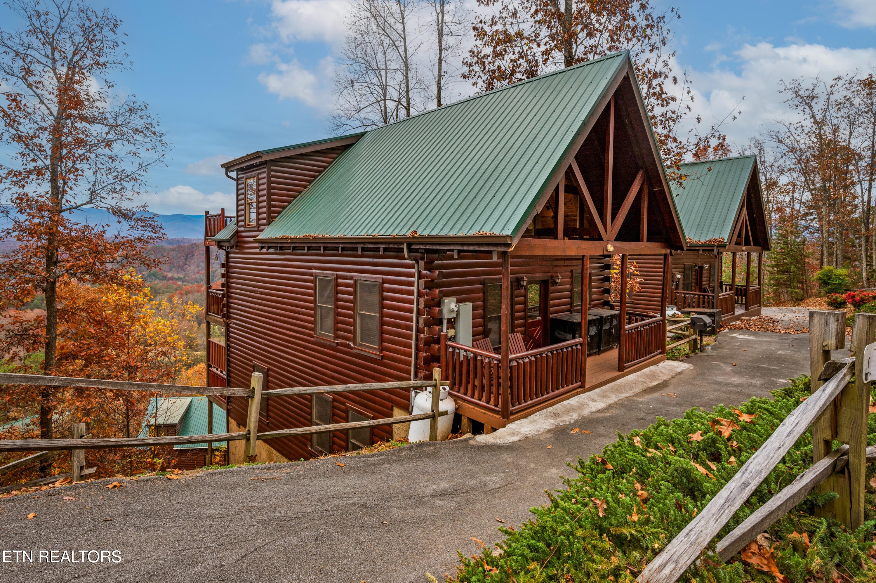 2251 Upper Middle Creek Rd