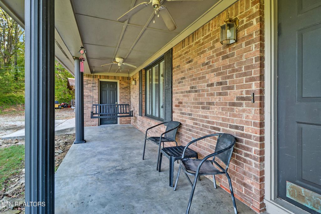 Photo of 212 Old Clear Branch Lane, Rocky Top, TN 37769 (MLS # 1316814)