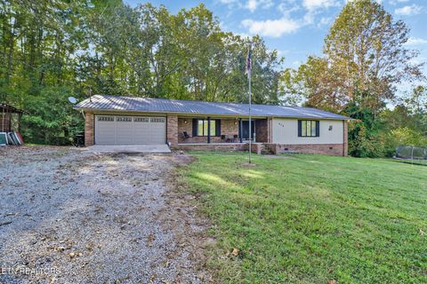 212 Old Clear Branch Lane Rocky Top TN 37769