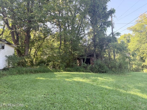 Tiny photo for 211 S Patty Rd, Knoxville, TN 37924 (MLS # 1354247)