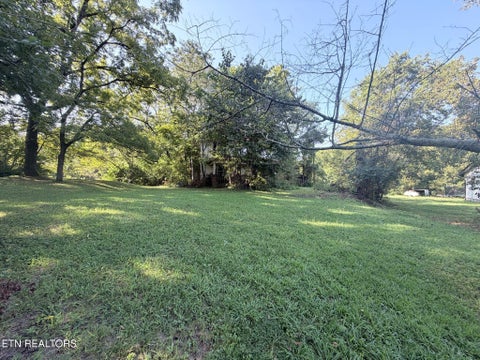 Tiny photo for 211 S Patty Rd, Knoxville, TN 37924 (MLS # 1354247)