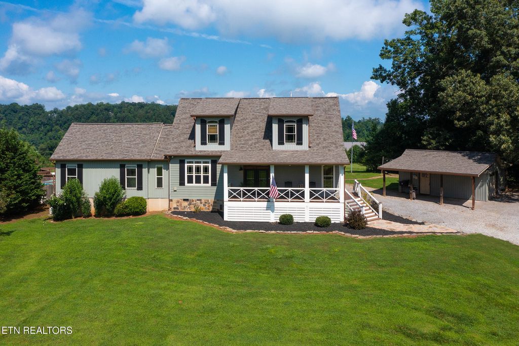 Photo of 1048 Little Dogwood Rd, Kingston, TN 37763 (MLS # 1323393)