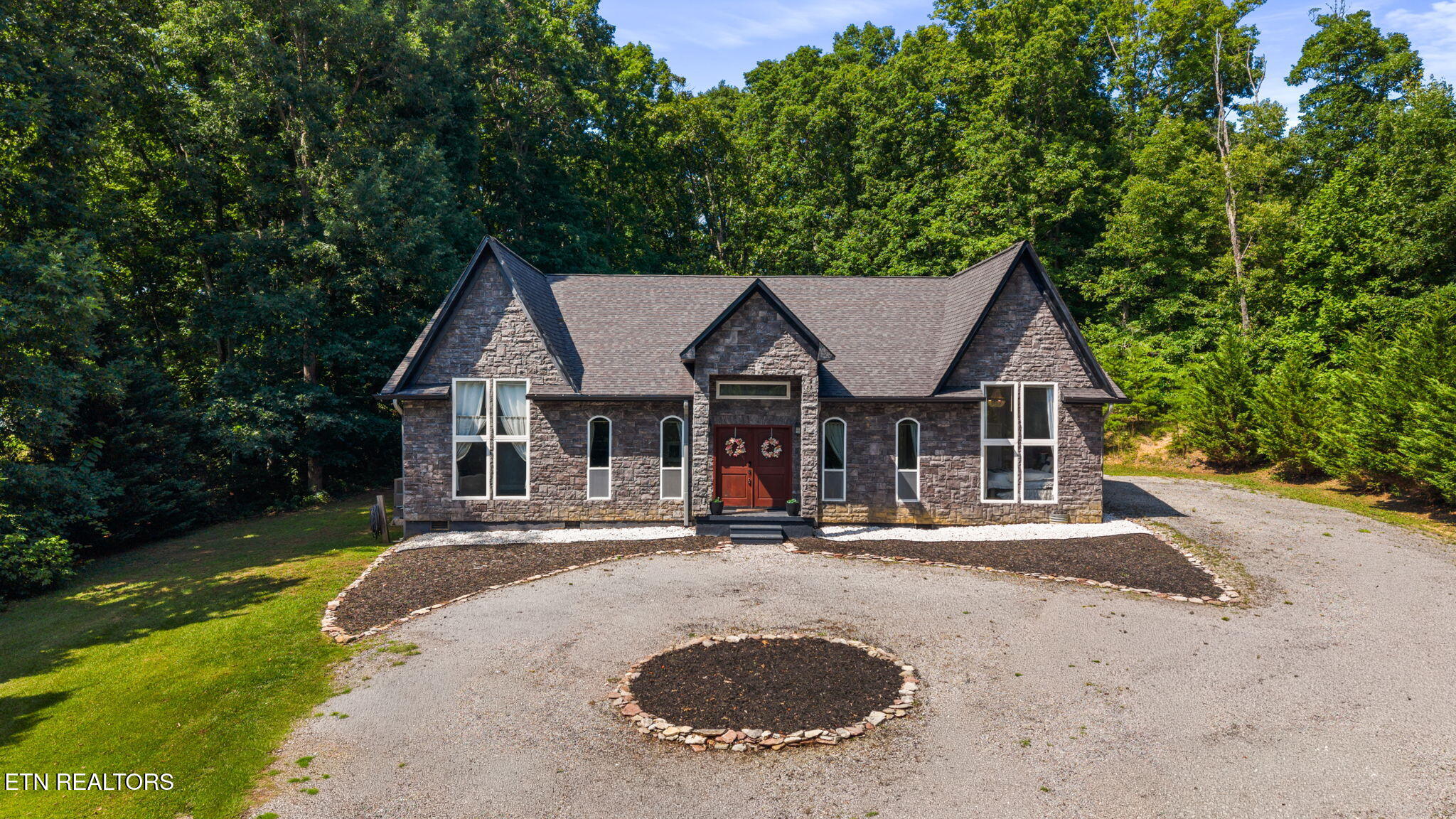 304 Lees Chapel Rd