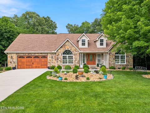 Photo of 104 Kenwood Drive, Crossville, TN 38558 (MLS # 1345028)